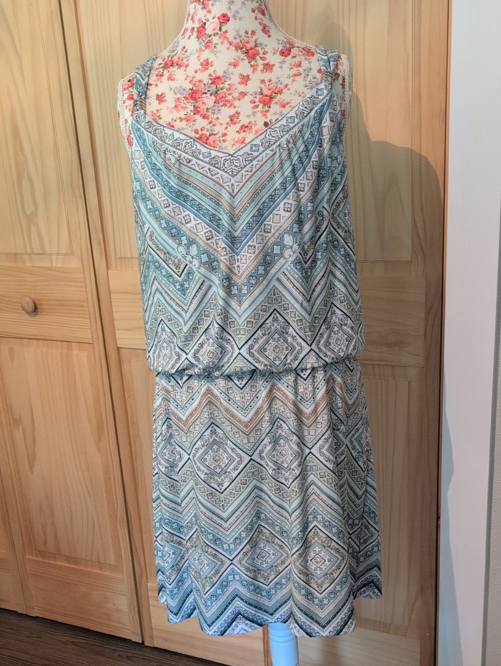 Sleeveless Blue & Cream Geometric Print Summer Dress